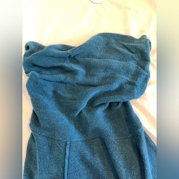 Prana Teal Green Cowl Neck Hemp and organic cotton Top with sheer Back size S - Picture 5 of 8